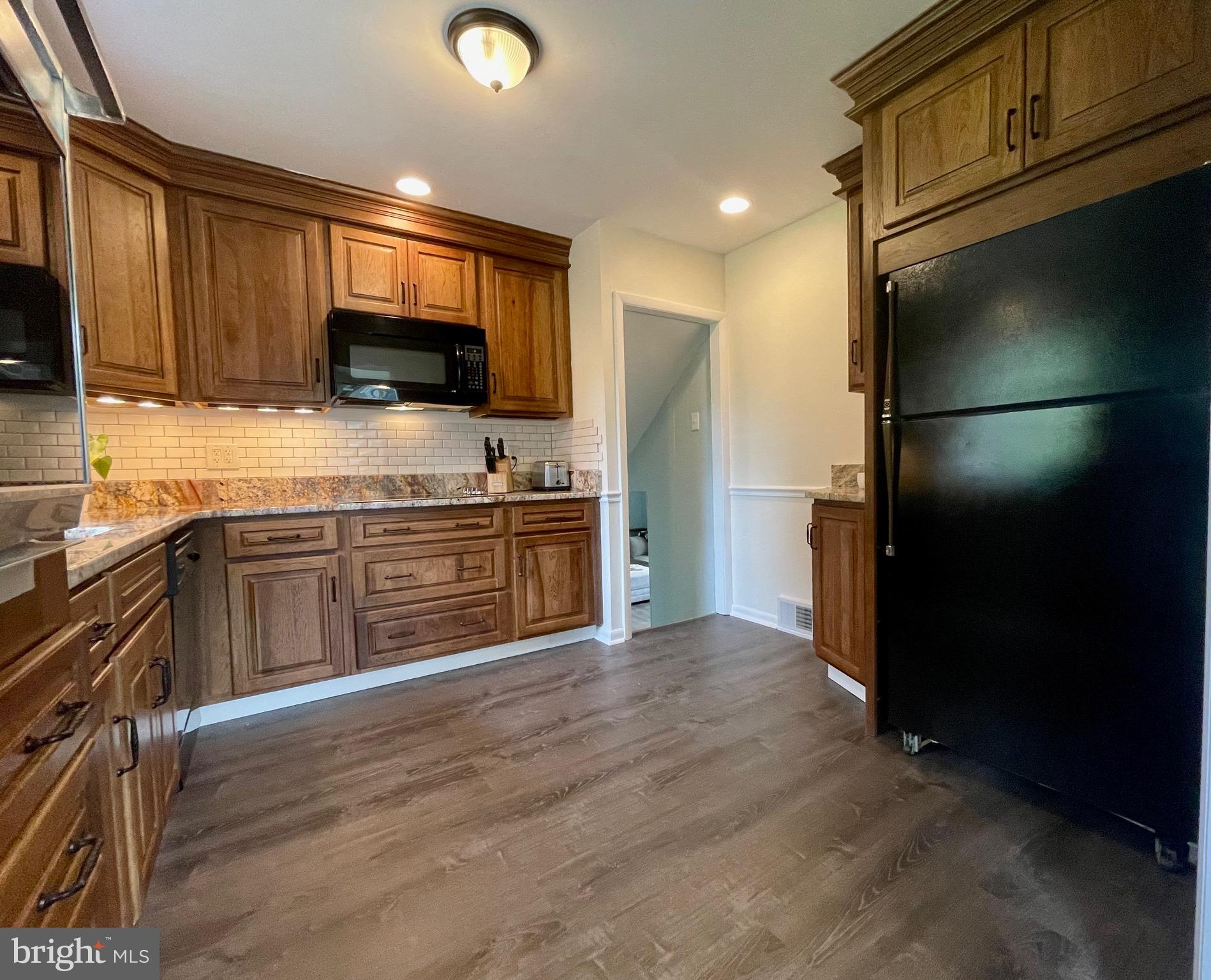 538 Meadow Road Chalfont, PA 18914 - Photo 2 of 32 Gallery Image 2
