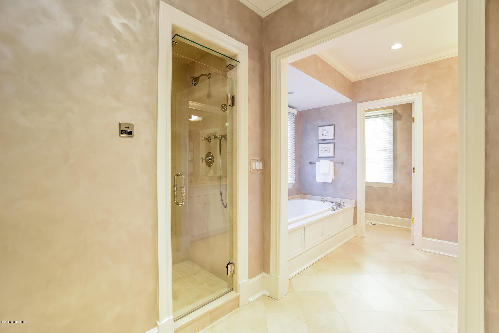 631 Long Ridge Road, Unit 57 Stamford, CT 06902 - Photo 14 of 29 a bathroom with a bathtub and shower