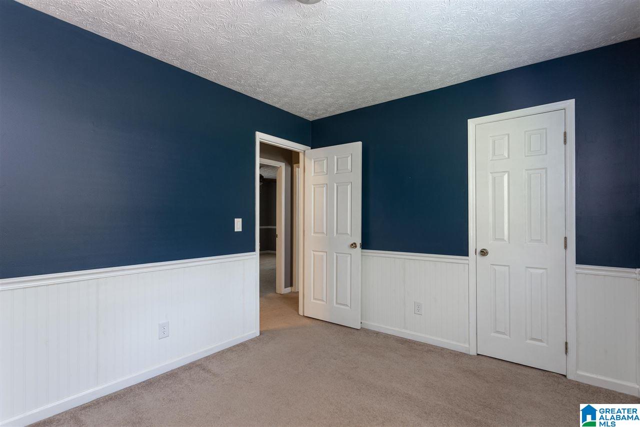4421 Mayfair Road Anniston, AL 36207 - Photo 13 of 35
