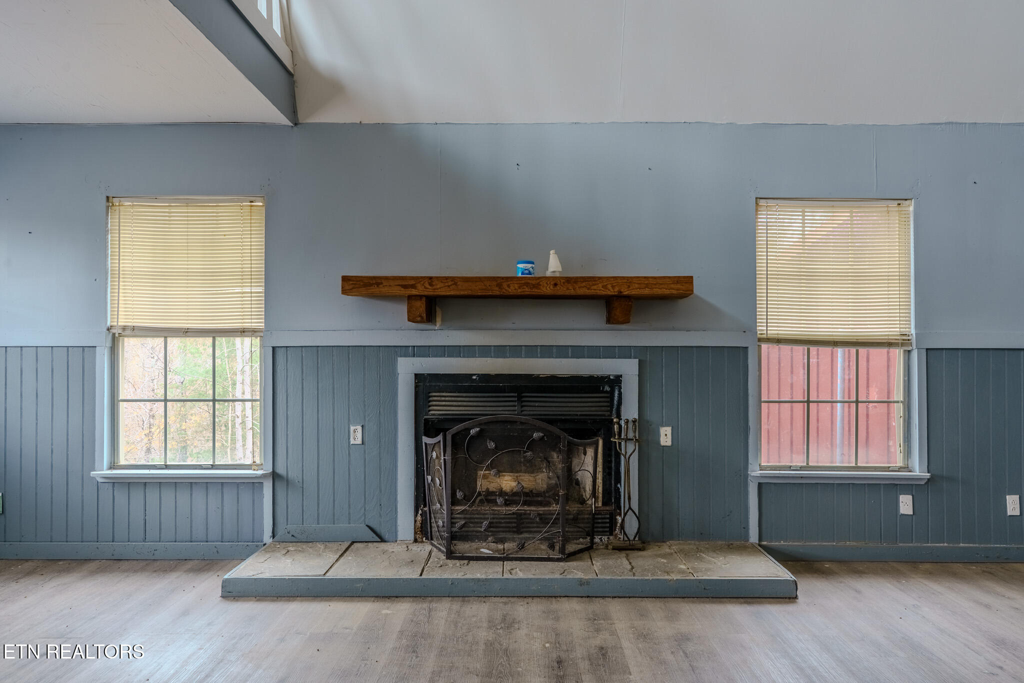 856-878 Little Berry Way, Unit 2 Del Rio, TN 37727 - Photo 22 of 33 _DSC9527-HDR