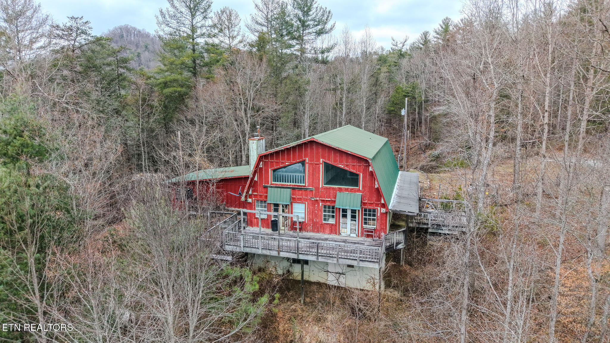 856-878 Little Berry Way, Unit 2 Del Rio, TN 37727 - Photo 32 of 33 878 Back