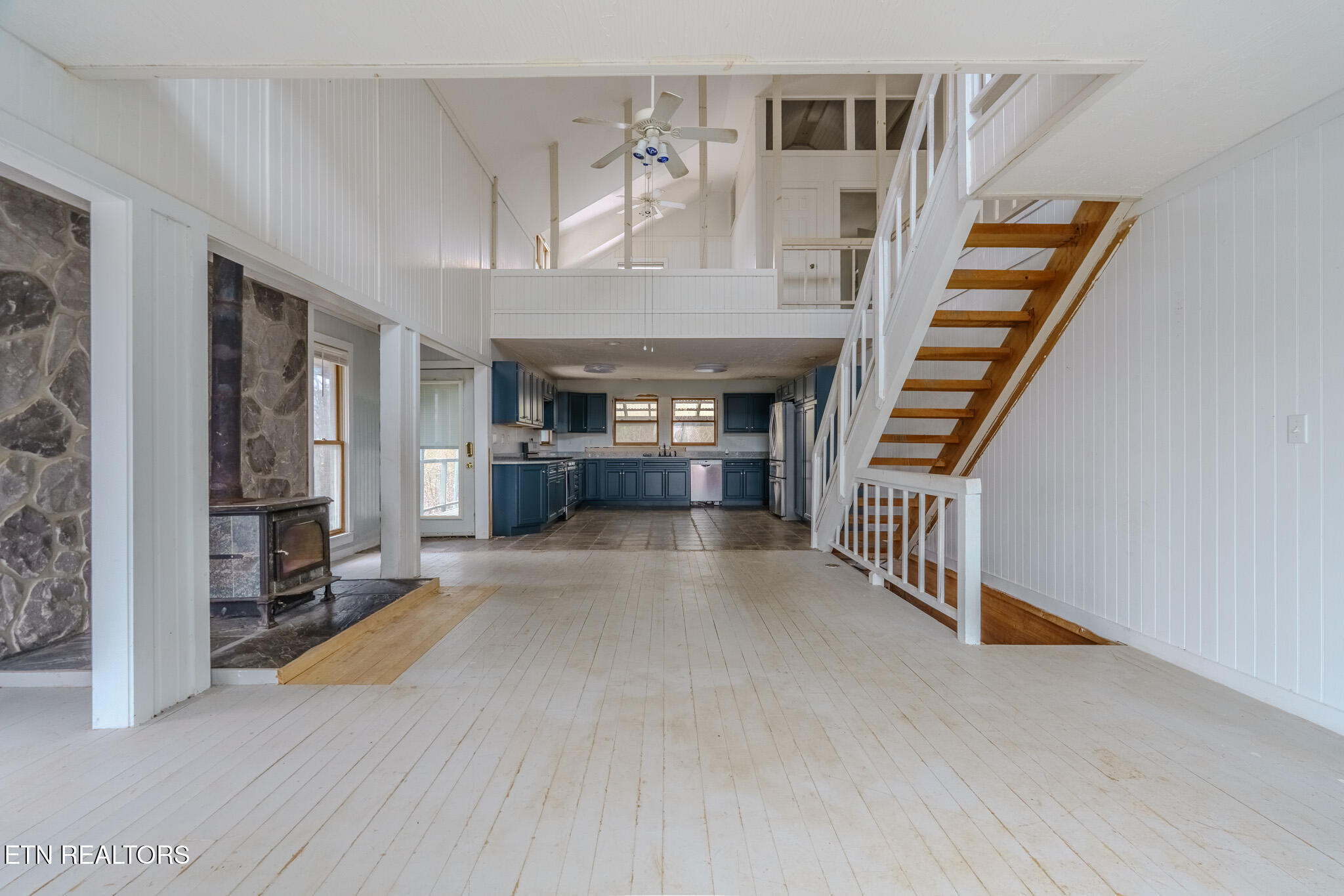 856-878 Little Berry Way, Unit 2 Del Rio, TN 37727 - Photo 7 of 33 _DSC9067-HDR