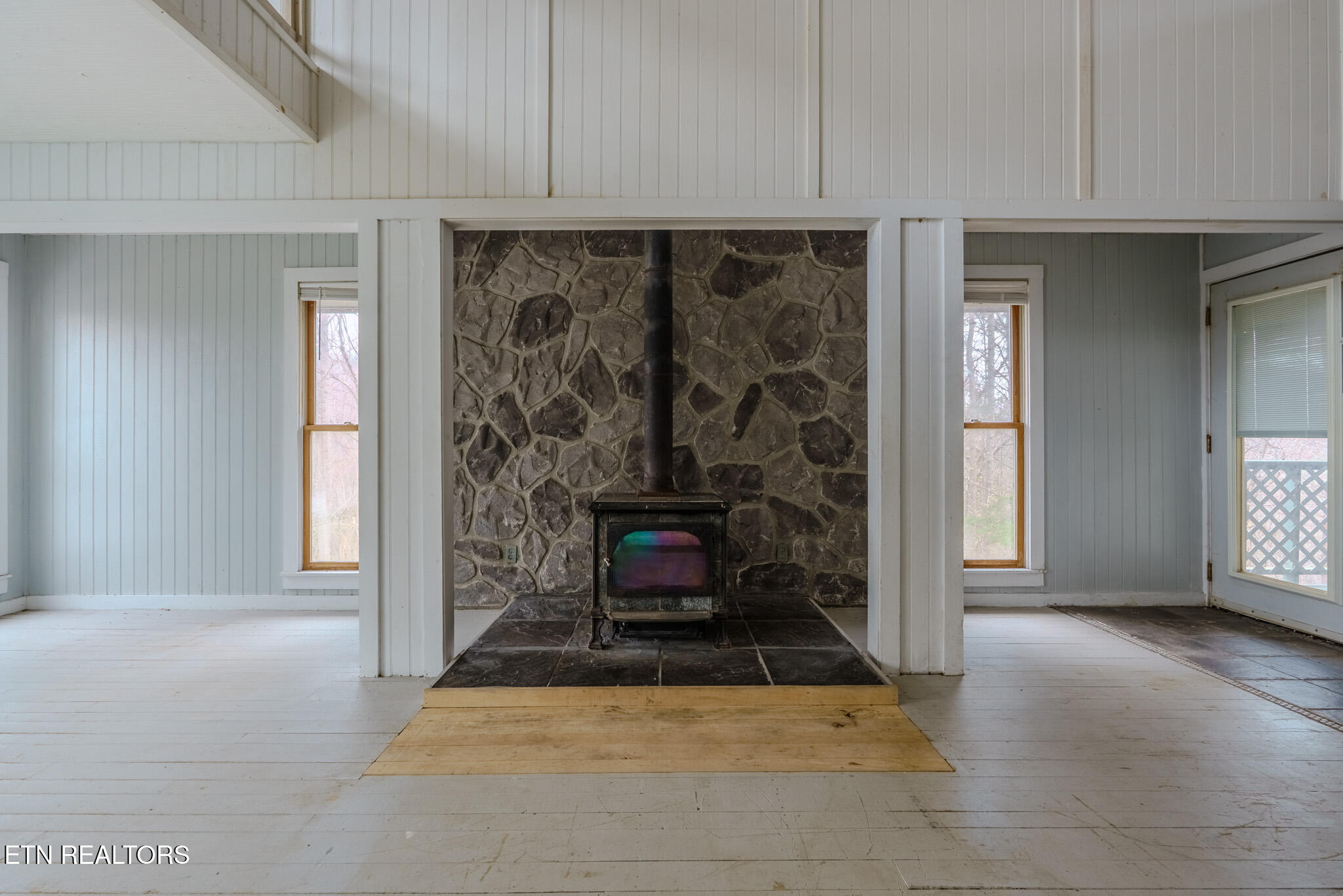 856-878 Little Berry Way, Unit 2 Del Rio, TN 37727 - Photo 8 of 33 _DSC9012-HDR