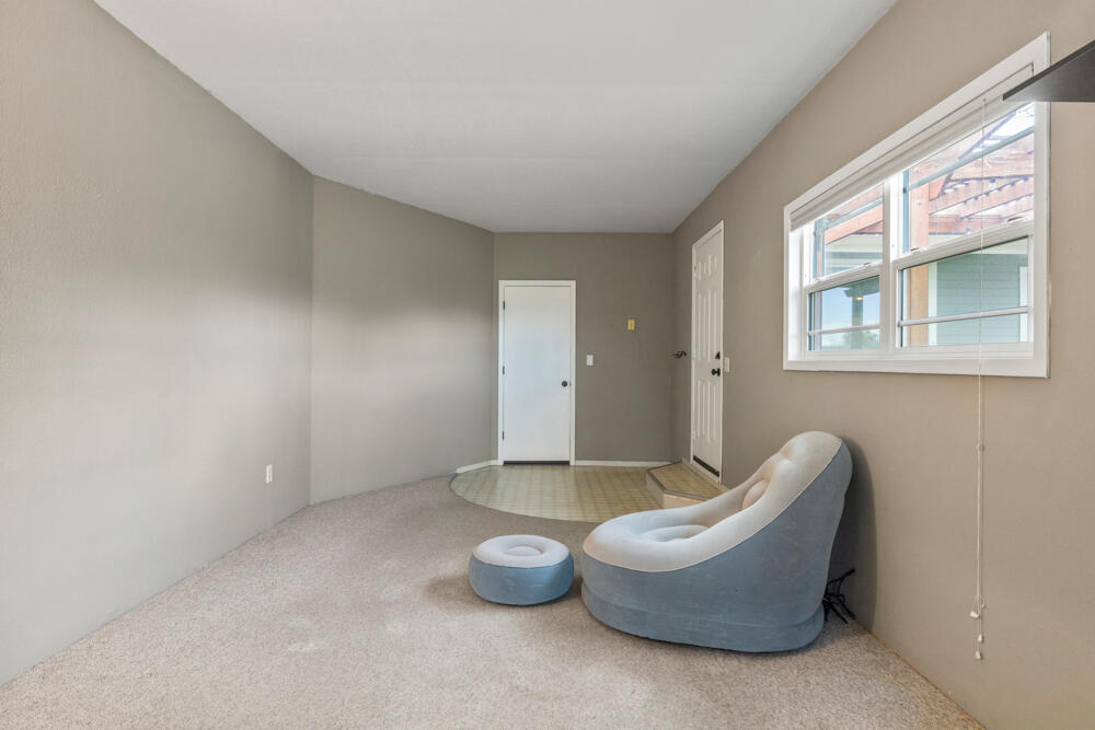 9576 Arant Road Klamath Falls, OR 97603 - Photo 52 of 63 57