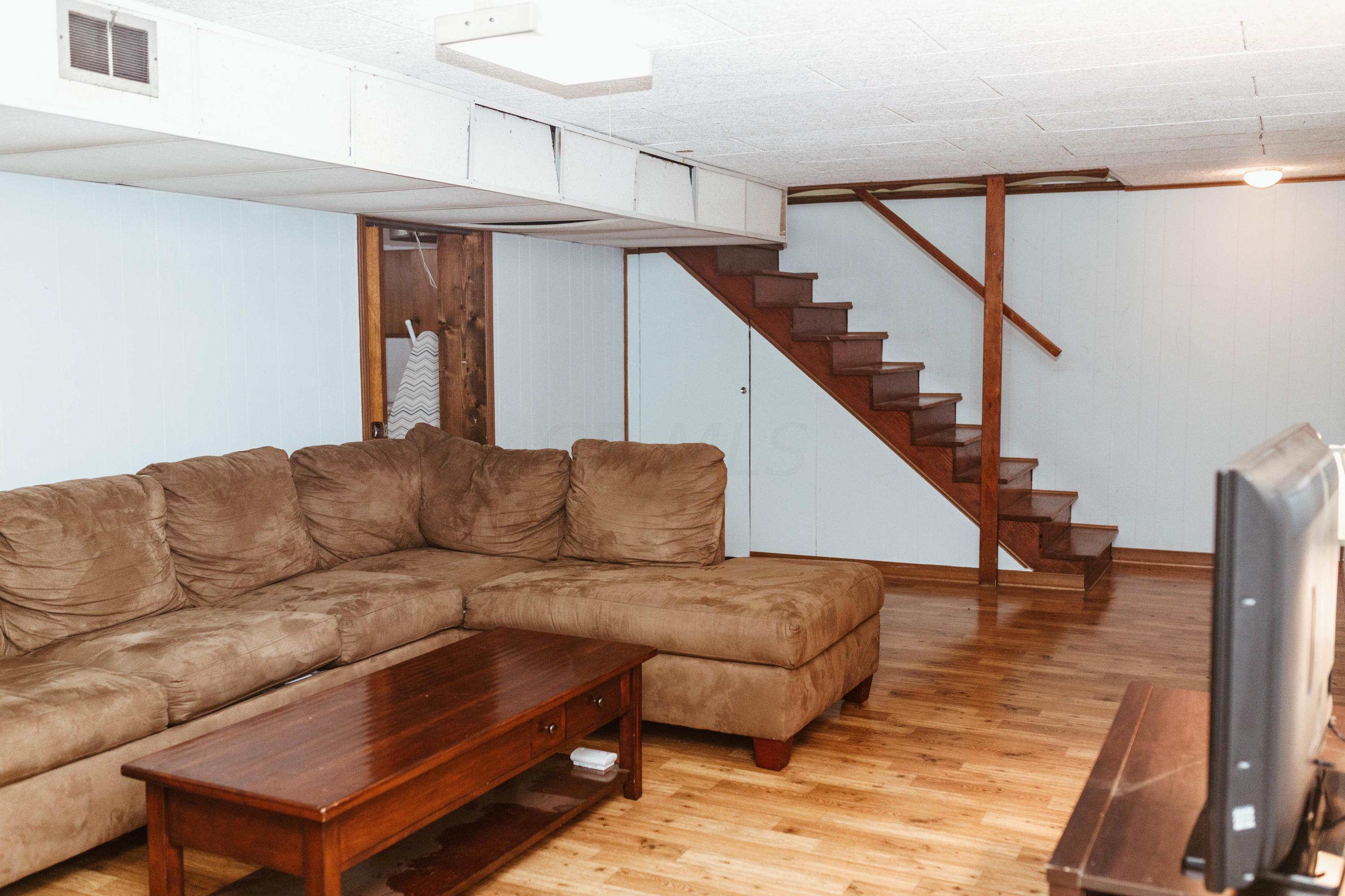 2612 Woodley Road Columbus, OH 43231 - Photo 25 of 29 Gallery Image 25