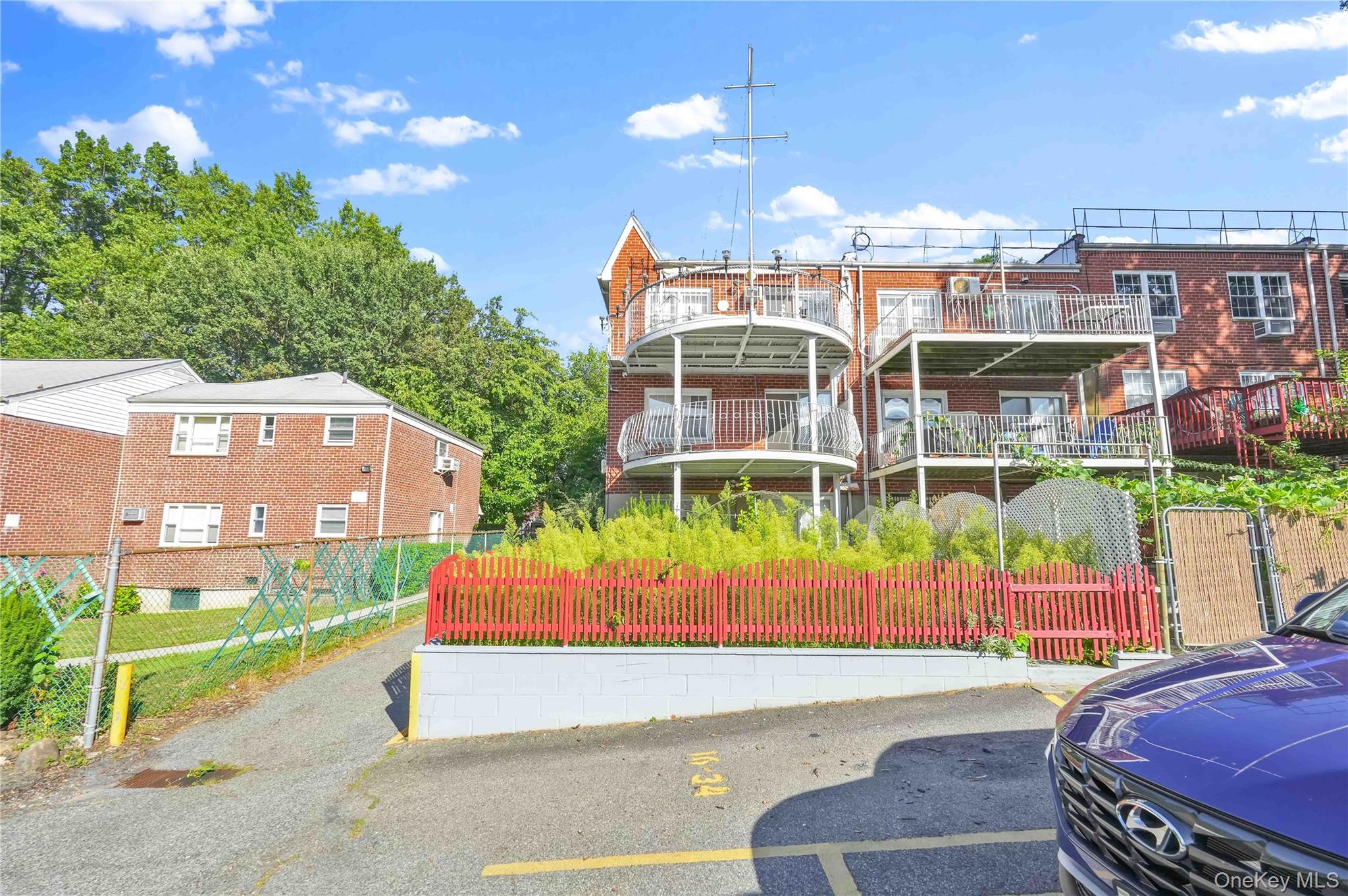 21260 16th Avenue Queens, NY 11360 - Photo 31 of 37