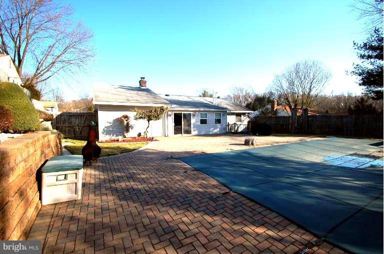 24100 Log House Road Gaithersburg, MD 20882 - Photo 28 of 30 Exterior (Rear)