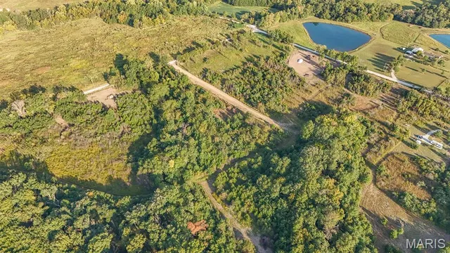 $79,900 | 10 Hopkins Road, Perry, MO 63462