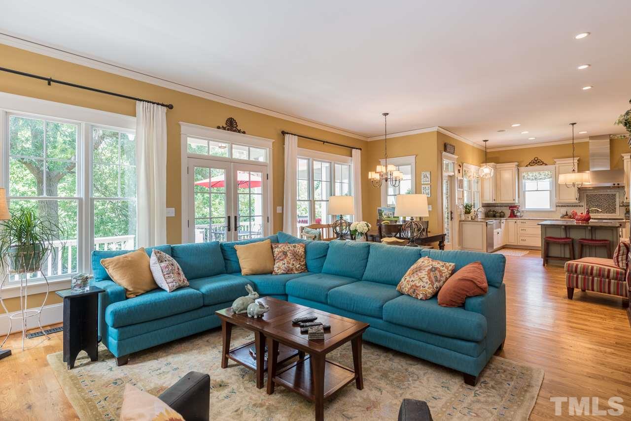 3026 Farrior Road Raleigh, NC 27607 - Photo 4 of 23