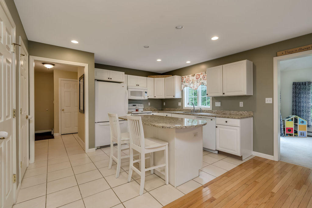 95 Finn Parker Road Gorham, ME 04038 - Photo 12 of 35 020_95finnparker24