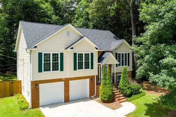 $405,000 | 2450 Whitehead Pl Drive, Suwanee, GA 30024