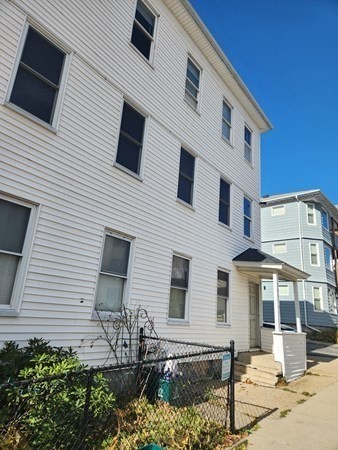 1 Plantation Street, Unit 2 Worcester, MA 01604 - Photo 6 of 37