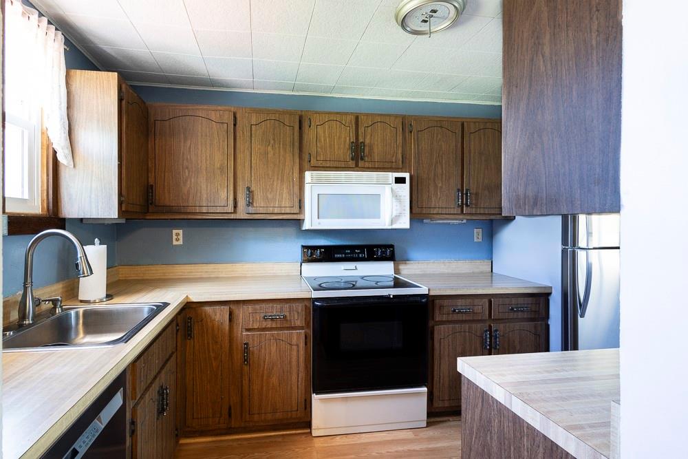 123 Midway Candor Road Bulger, PA 15019 - Photo 24 of 32