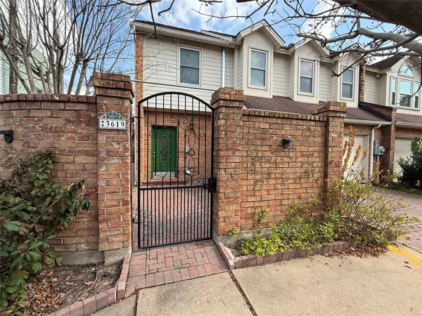 $3,250 | 3619 Mulberry Street, Houston, TX 77006