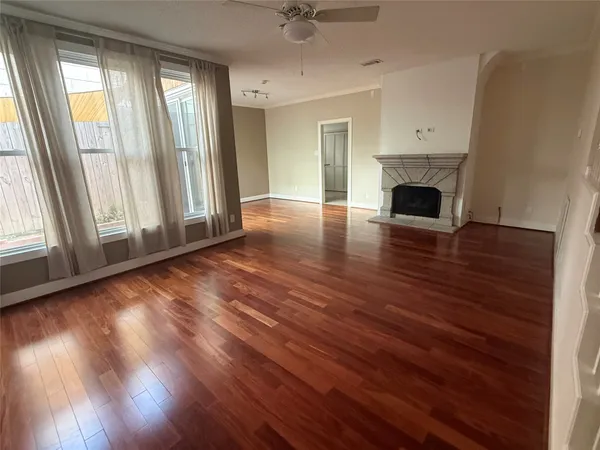 $3,250 | 3619 Mulberry Street, Houston, TX 77006