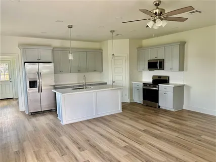 $249,900 | 2444 Huey P Long Avenue, Gretna, LA 70053