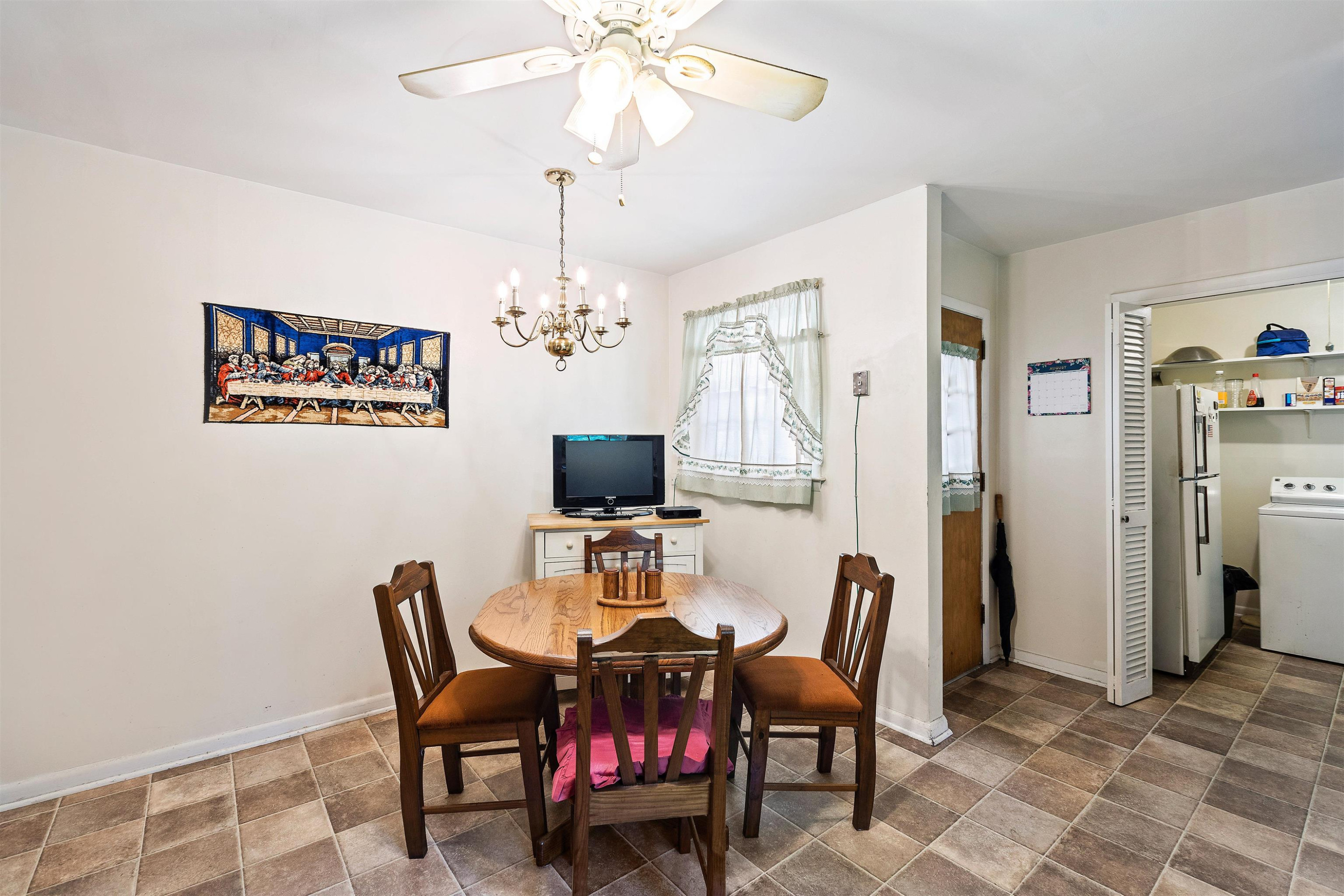 312 Lord Berkley Road Raleigh, NC 27610 - Photo 14 of 38 Photo 14