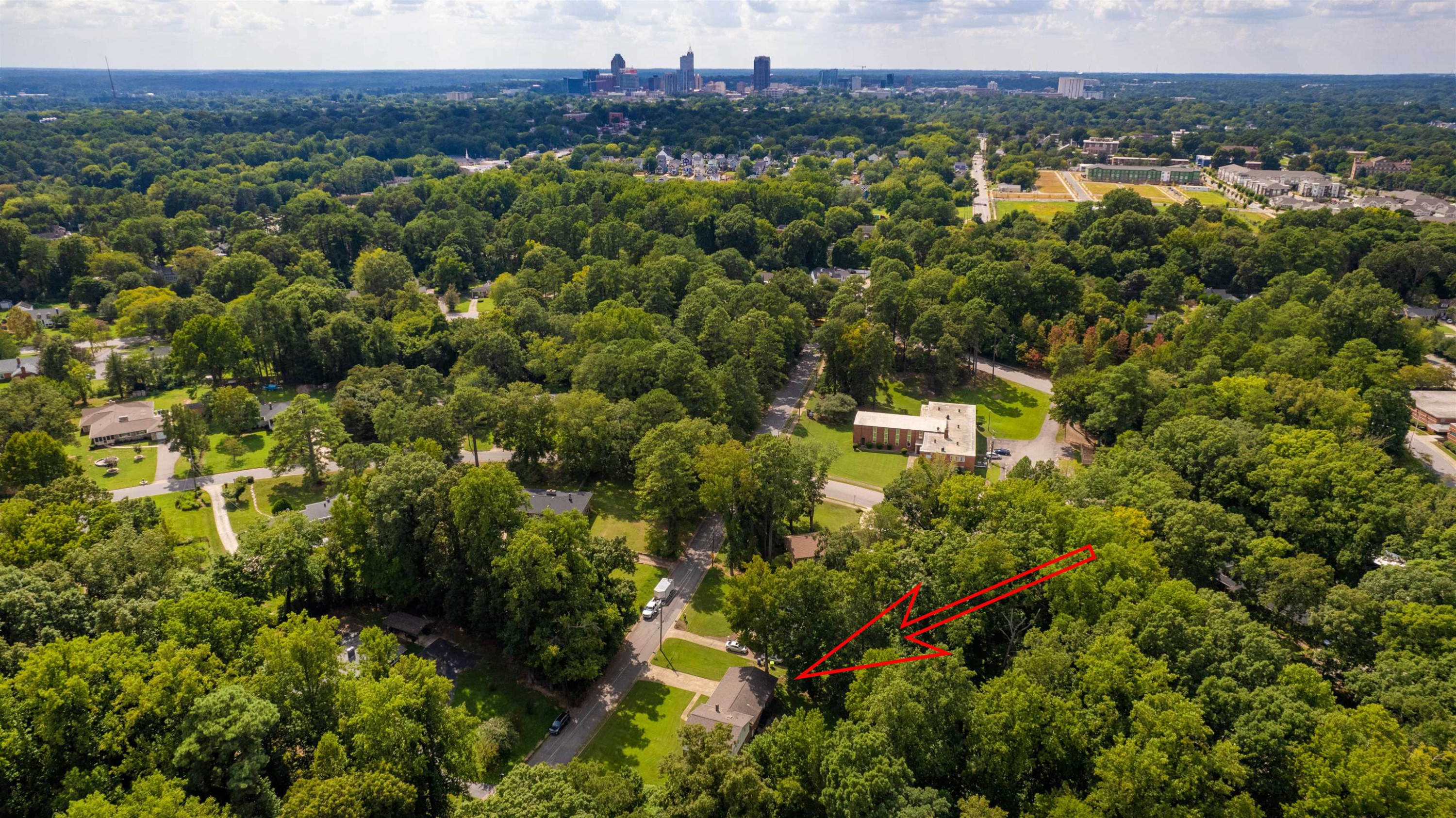 312 Lord Berkley Road Raleigh, NC 27610 - Photo 3 of 38 Photo 3