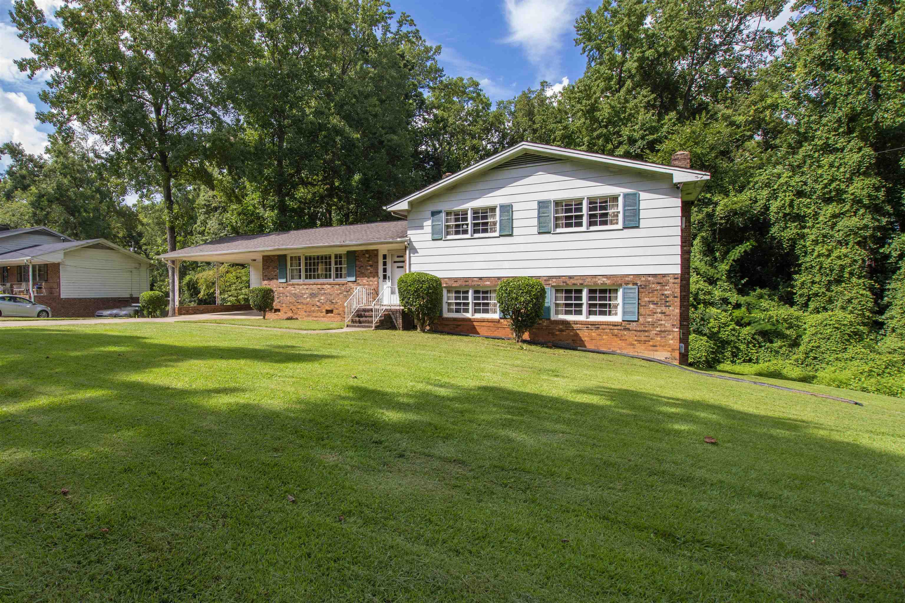 312 Lord Berkley Road Raleigh, NC 27610 - Photo 5 of 38 Photo 5