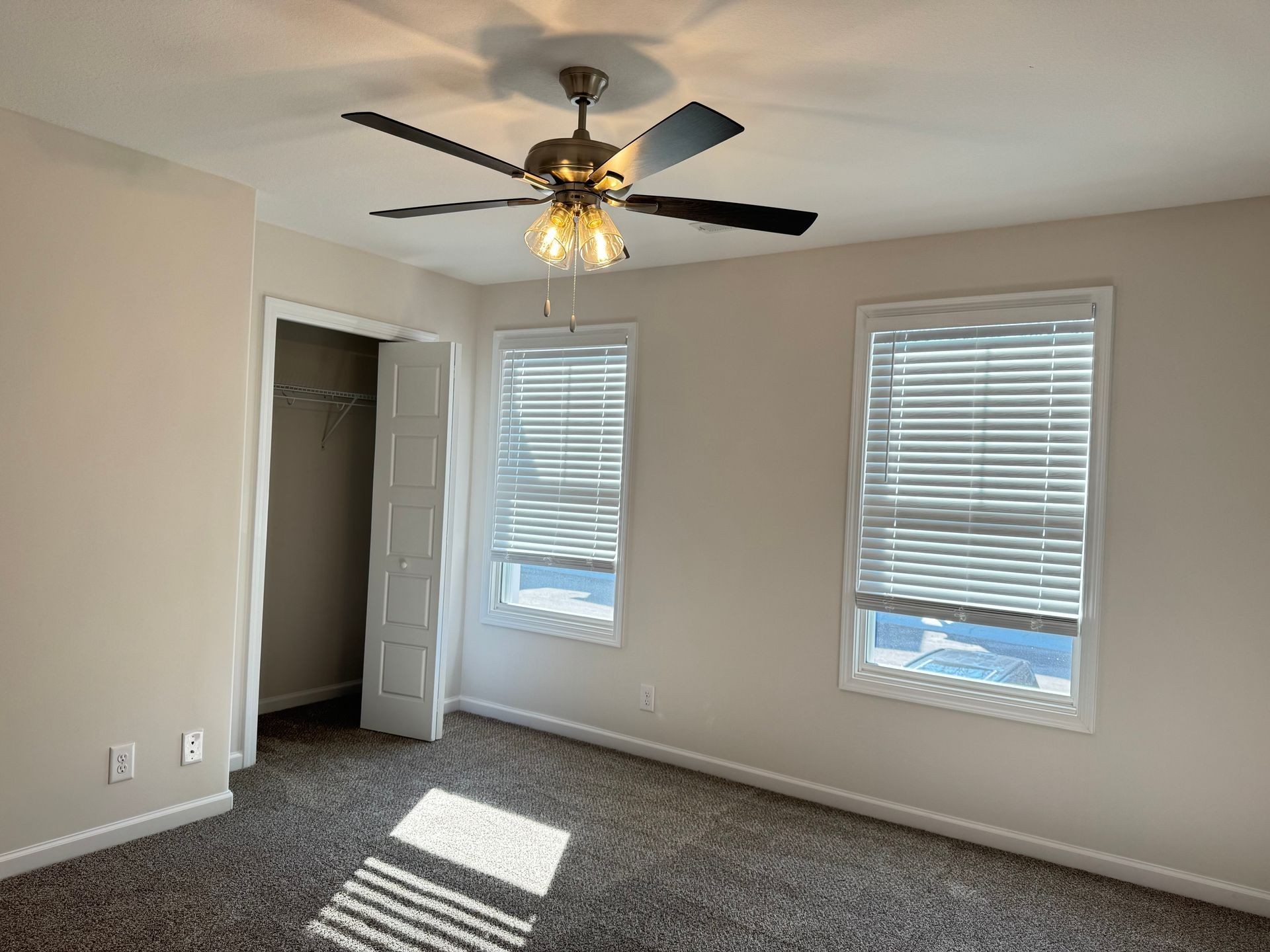 130 Quarry Point Drive Clarksville, TN 37043 - Photo 19 of 21 a view of an empty room with a window