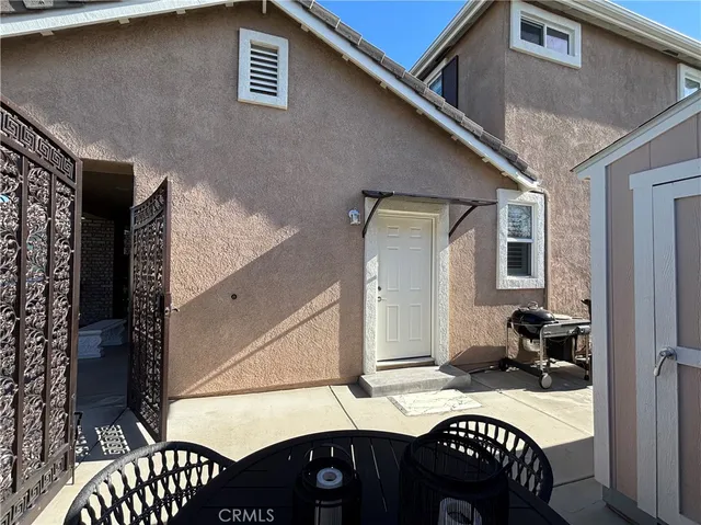 $2,200 | 6863 Persimmon Street, Unit B, Chino, CA 91710