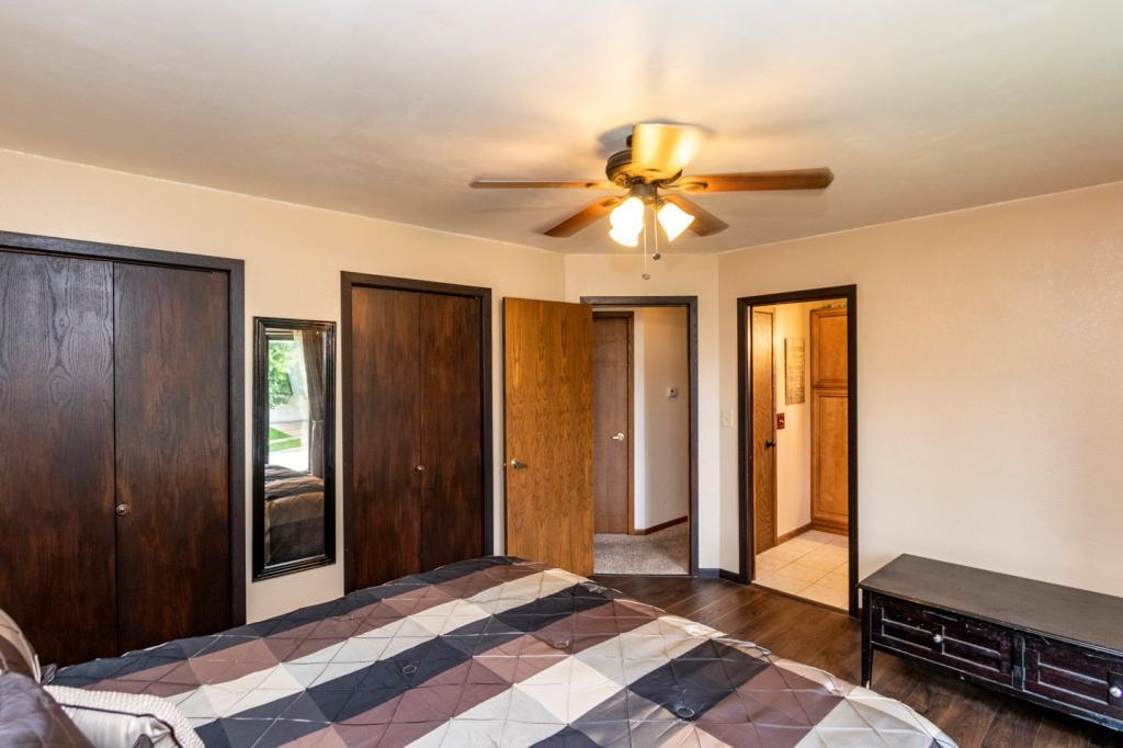 4512 4th Street Northwest Rochester, MN 55901 - Photo 16 of 28 Gallery Image 16
