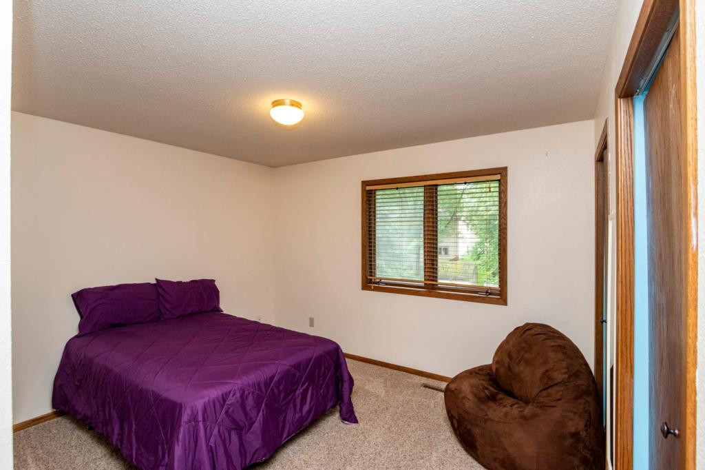4512 4th Street Northwest Rochester, MN 55901 - Photo 17 of 28 Gallery Image 17