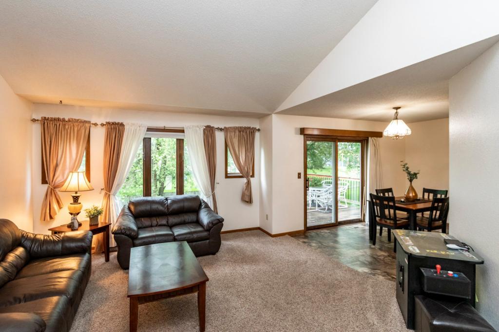 4512 4th Street Northwest Rochester, MN 55901 - Photo 7 of 28 Gallery Image 7