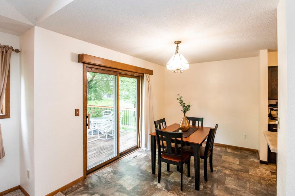4512 4th Street Northwest Rochester, MN 55901 - Photo 9 of 28 Gallery Image 9
