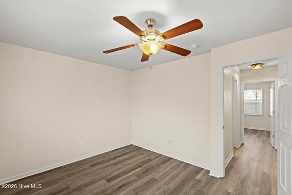 $1,350 | 27 East Doris Avenue, Unit 111, Jacksonville, NC 28540