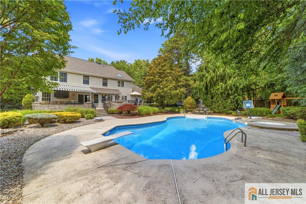 18 Dante Road Monroe Township, NJ 08831 - Photo 43 of 47
