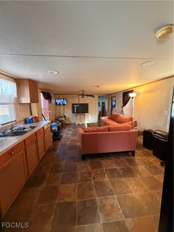 1660 Davidson Road Clewiston, FL 33440 - Photo 14 of 23 a room with gym equipment