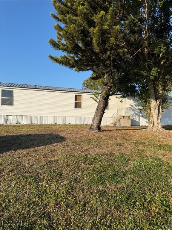 1660 Davidson Road Clewiston, FL 33440 - Photo 7 of 23 a view of a outdoor space