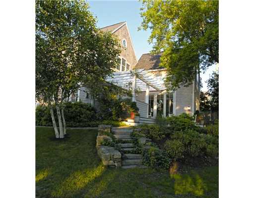 230 Riverside Drive Tiverton, RI 02878 - Photo 18 of 20 Exterior Front.