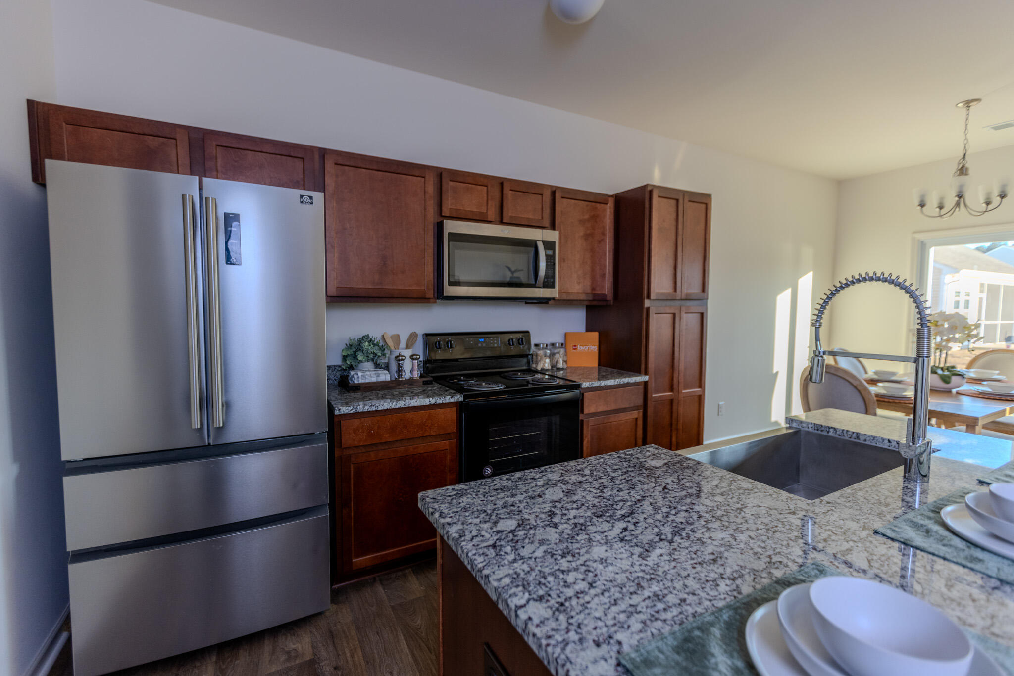 505 Purple Finch Road Summerville, SC 29486 - Photo 8 of 30 0V1A4214-HDR