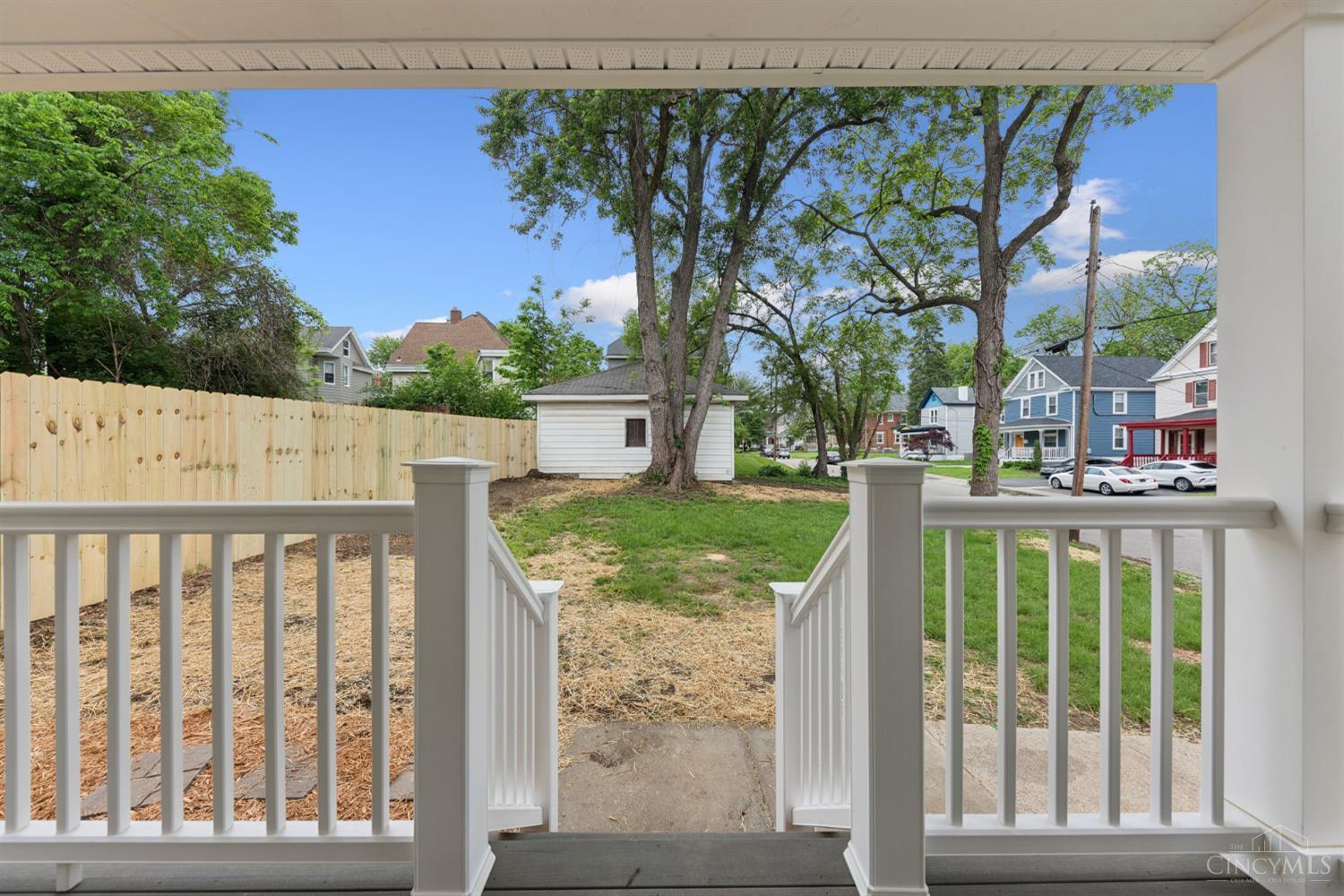 6124 Roe Street Cincinnati, OH 45227 - Photo 58 of 61