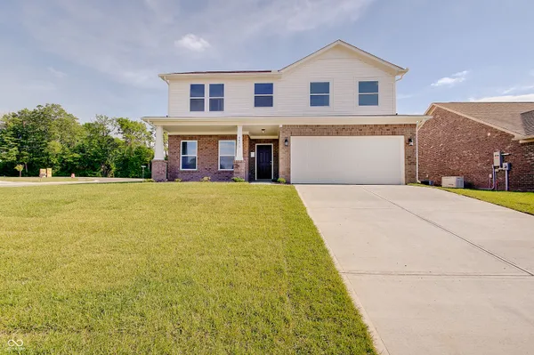 $378,500 | 4975 East Daisy Lane, Mooresville, IN 46158