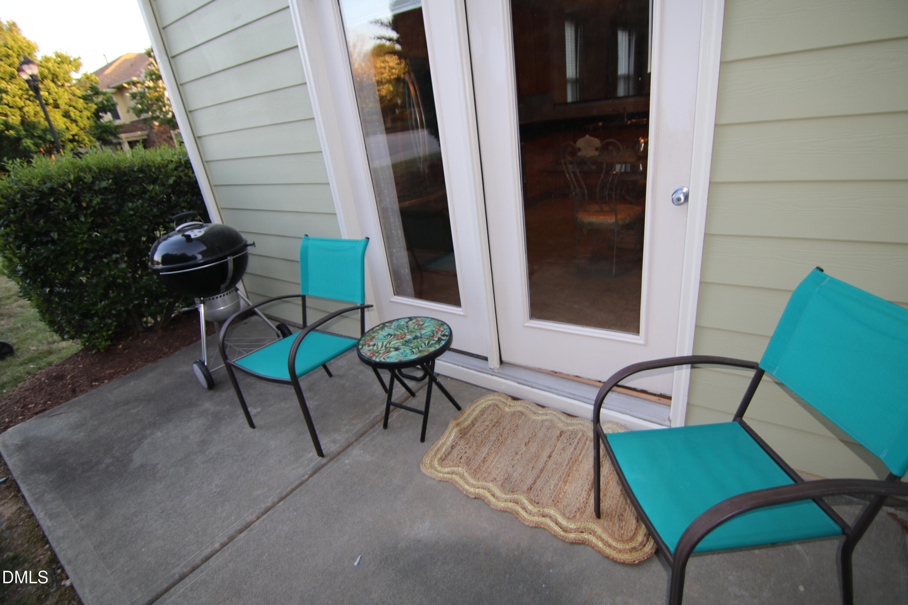2010 Rapid Falls Road Cary, NC 27519 - Photo 3 of 17