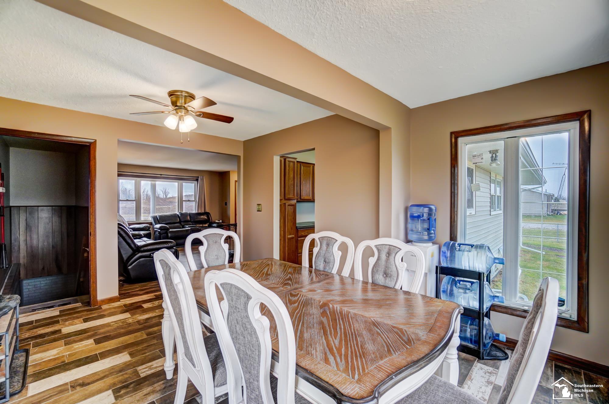 831 Newport Road Carleton, MI 48117 - Photo 13 of 38 50131477-62ef7551-022e-47a0-9089-edf94f925124.JPG