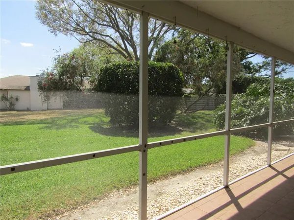 $2,100 | 3010 Ringwood Meadow, Unit 6, Sarasota, FL 34235
