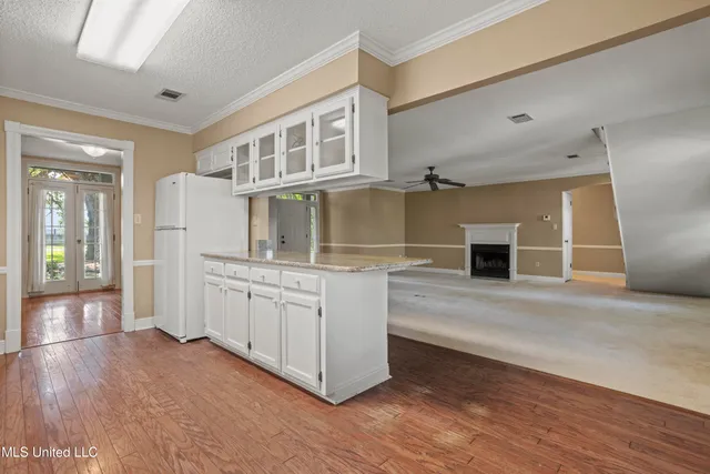 $664,900 | 408 Oakwood Drive, Ocean Springs, MS 39564