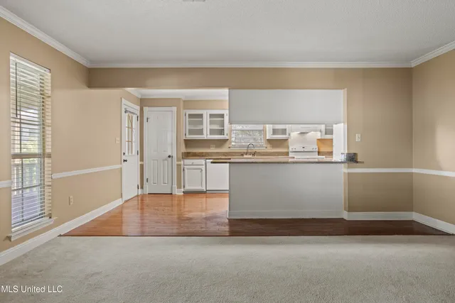 $664,900 | 408 Oakwood Drive, Ocean Springs, MS 39564