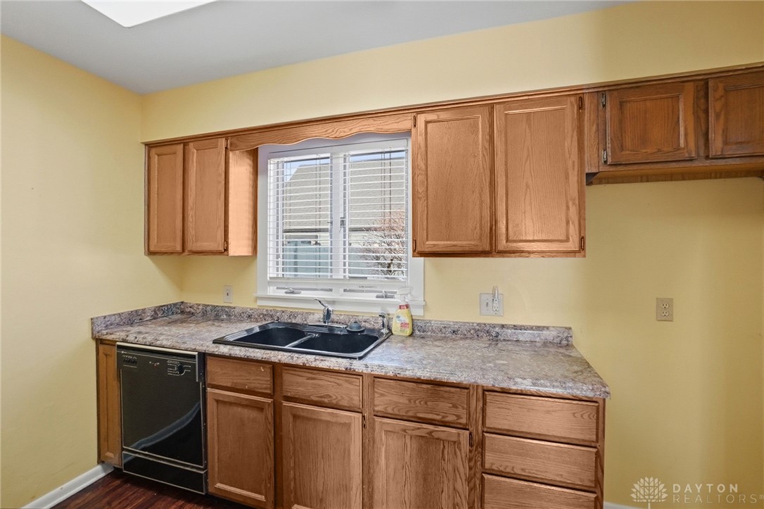 366 Northfield Boulevard Springfield, OH 45503 - Photo 11 of 29