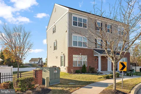 $495,000 | 3415 Naamans Drive, Claymont, DE 19703