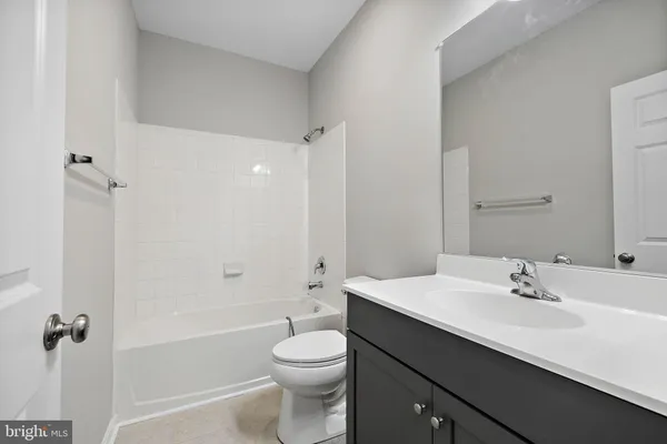 $495,000 | 3415 Naamans Drive, Claymont, DE 19703