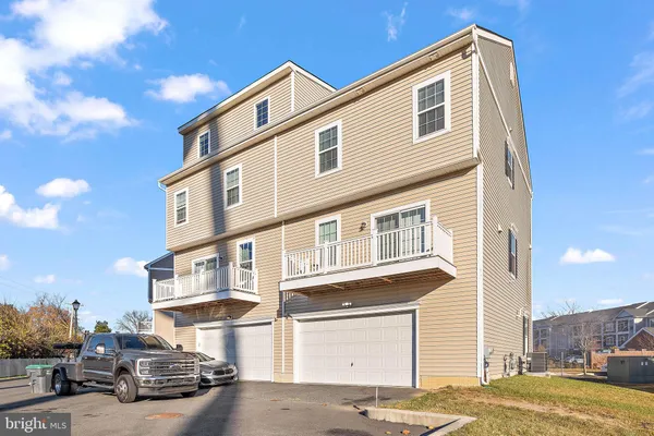 $495,000 | 3415 Naamans Drive, Claymont, DE 19703