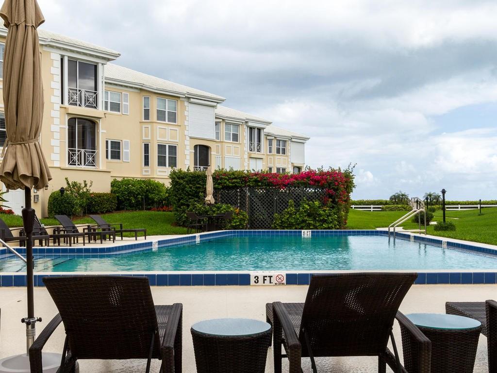 1150 Reef Road, Unit B17 Vero Beach, FL 32963 - Photo 3 of 36 Gallery Image 3