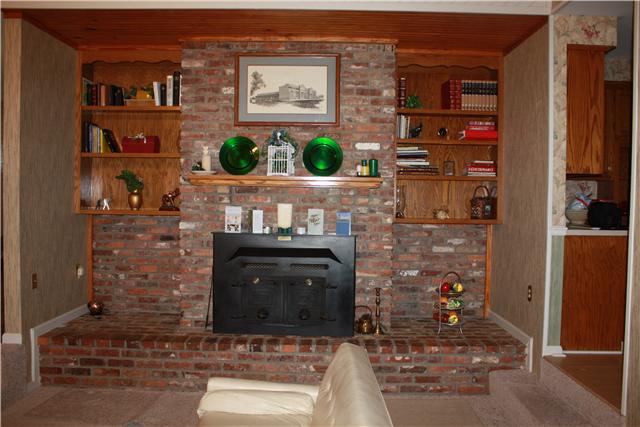 3982 Trough Springs Road Adams, TN 37010 - Photo 8 of 20 Greatroom