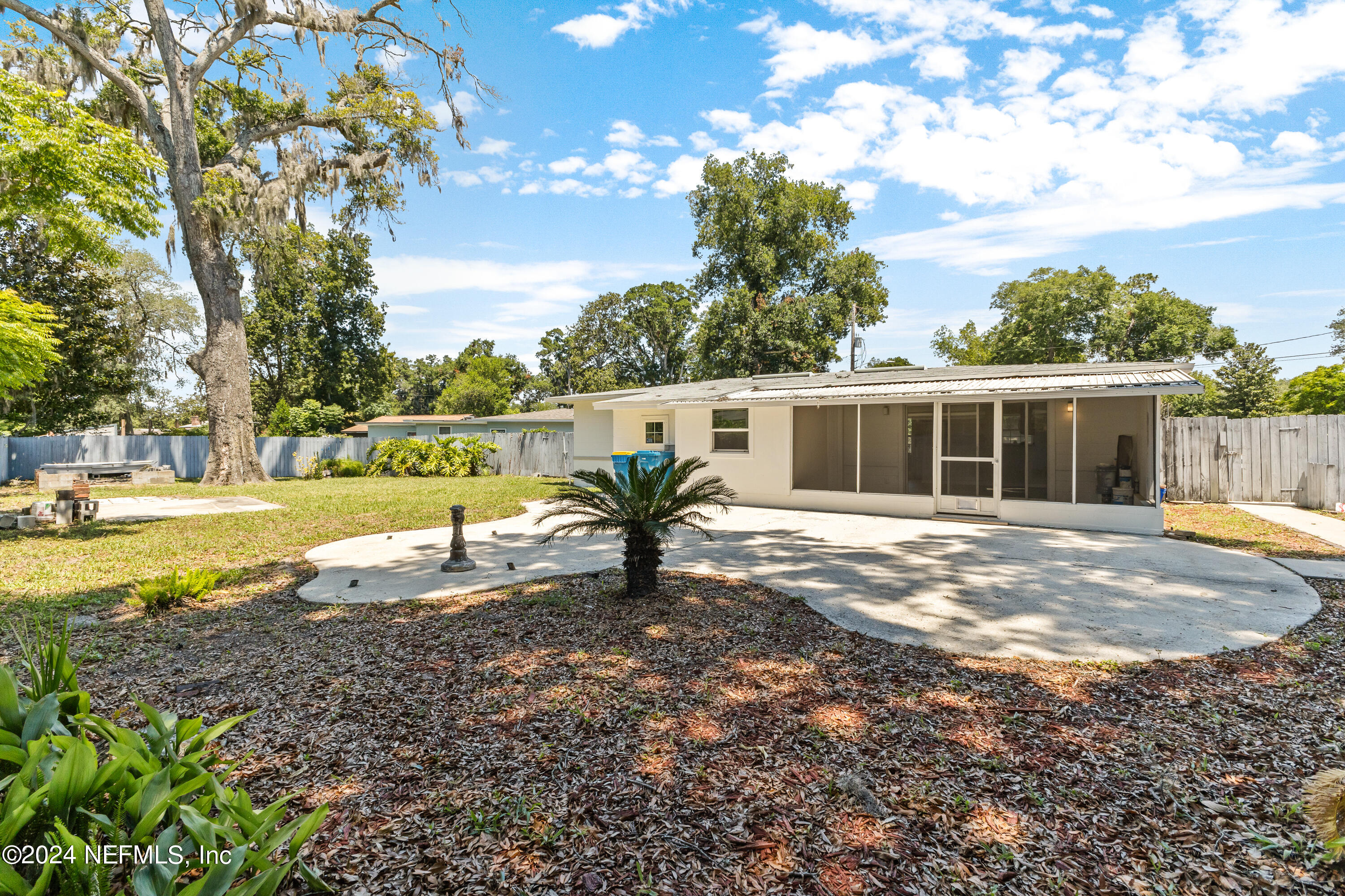 5352 South River Road Jacksonville, FL 32211 - Photo 24 of 29 patio area