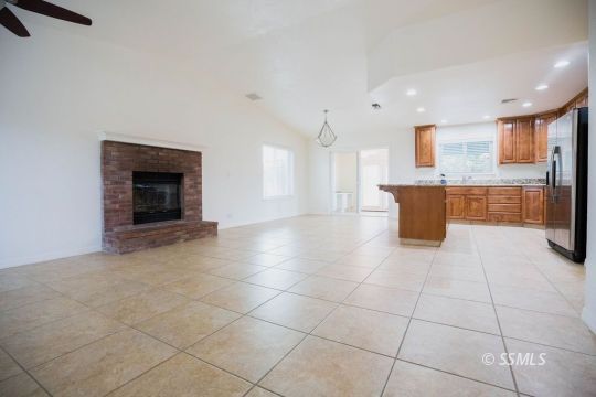 437 Emily Street Ridgecrest, CA 93555 - Photo 6 of 28